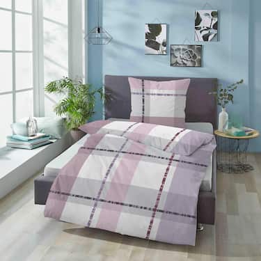 Kahden hengen pakkaus Castell Renforcé vuodevaatteita 135 x 200 cm + 80 x 80 cm.