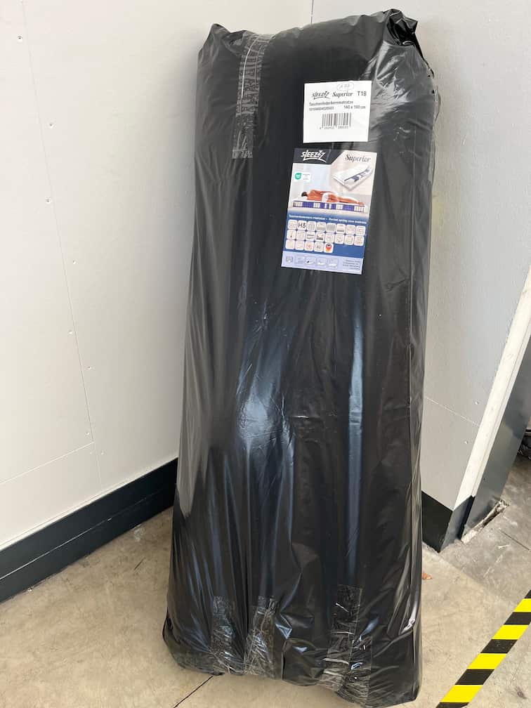 Retour en ligne Matelas à ressorts ensachés Sleezzz Superior 140 x 190 cm, hauteur 18 cm, degré de fermeté H3