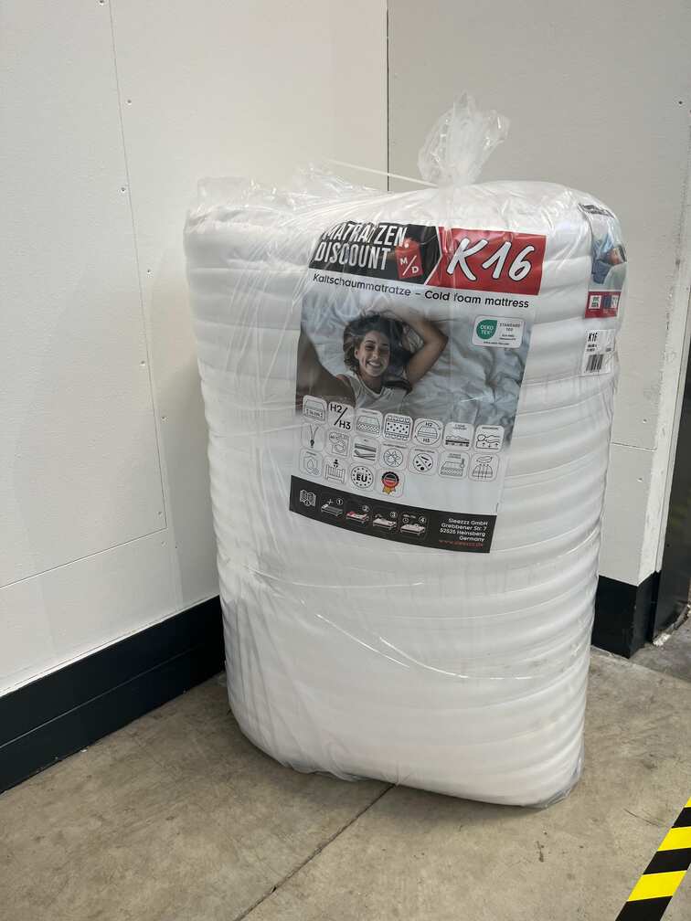 Retour en ligne Matelas mousse froide K16 / 140 x 200 cm / H2 + H3 / 16 cm d'épaisseur