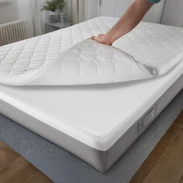 Surmatelas viscoélastique souple 180 x 200 cm, hauteur 6 cm, avec effet mémoire de forme