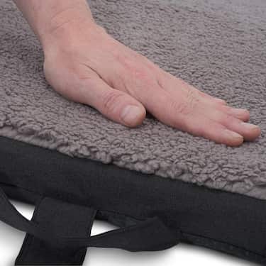 Petzzz tapis ergonomique pour animaux domestiques Diva M 80 x 55 x 5 cm, pliable, antidérapant