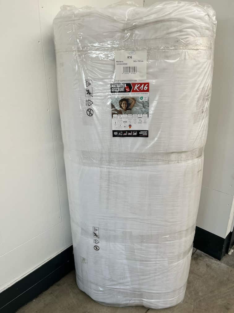 Retour en ligne Matelas mousse froide K16 / 140 x 190 cm / H2 + H3 / 16 cm d'épaisseur