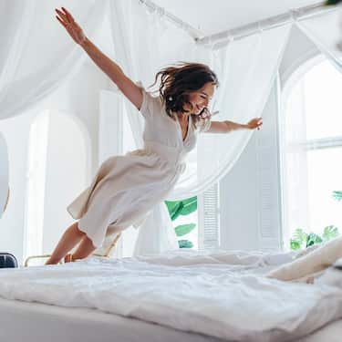 Matelas ergonomique 160x200 cm 7 zones Supportho Premium hauteur 18 cm, degré de fermeté H2/H3 + 2 x CloudComfort Basic set de lit microfibre 135 x 200 cm + 80 x 80 cm